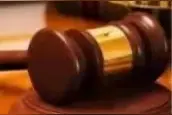 醉酒后闯入足浴店殴打店主，反被店主打伤眼睛，检察机关：对店主不予起诉图片