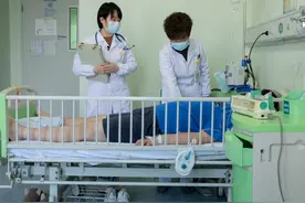 14岁男孩体重98公斤确诊2型糖尿病，专家：改变生活方式或可逆转图片