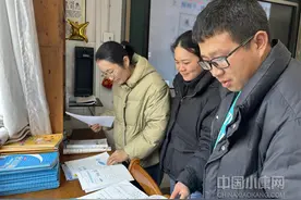 浙江金华鞋塘小学开展“精耕细‘作’，‘业’精于勤”作业检查活动图片