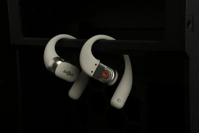 刷新自我，再次破圈｜韶音舒适圈OpenFit 2+ 开放式耳机全评测