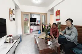 “幸福来敲门”系列丨最幸福的事就是搬新屋过新年图片