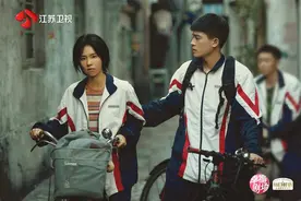 白鹿谈夏凤华和《北上》：拍摄时看到镜子里的“钢牙黑妹”，心里会“咯噔”一下图片