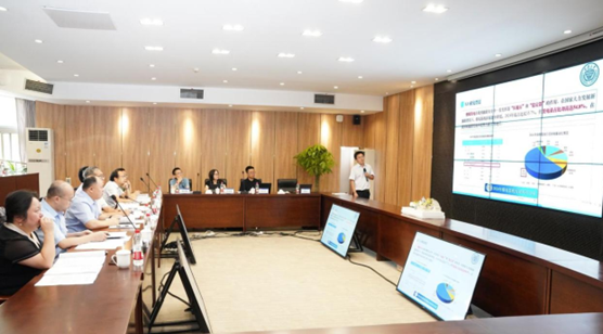 全国首位！重大学子以“实践成果”获得工程类博士学位