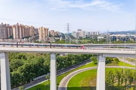 轨道交通6号线东站段6月27日开通初期运营图片