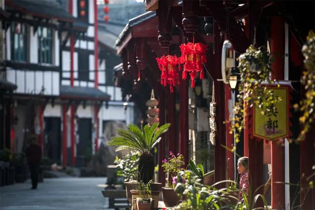 抢票式晒太阳！解码彭州“限量版暖阳”的私藏地图