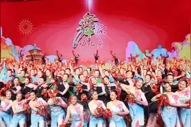 北京广场舞大会回顾：参赛者不乏青少年，节目灵感来源于日常生活图片