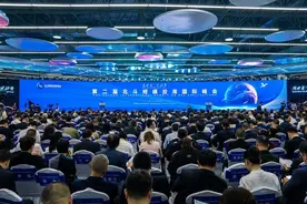 中国北斗系统广泛应用惠及海内外民众图片