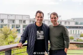 纳达尔费德勒老友相见图片