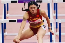 为什么刘翔跑的是110米栏，吴艳妮跑的却是100米栏？图片