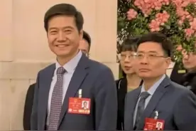 海尔老总周云杰成功出圈，计划开个人账号，请网友取名图片