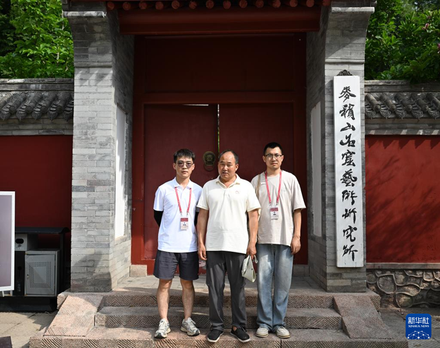 文化中国行·守宝人丨用40年光阴，为麦积山石窟“缝补”千年文脉