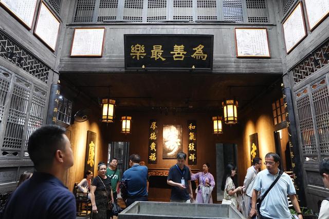 全国影响力媒体大咖打卡洪江古商城，沉浸式邂逅一代洪商传奇