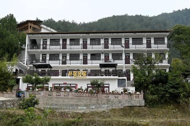 开阳县南江乡：提升乡村旅居品质 绘就增收好“钱”景