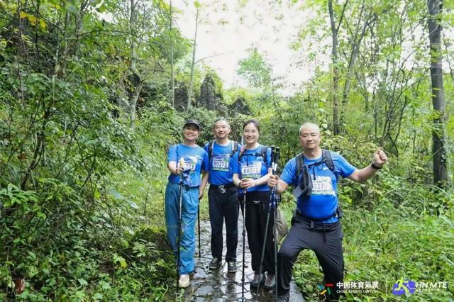 徒步大会与星空音乐会点亮湘西洛塔，八百行者“向野而行”
