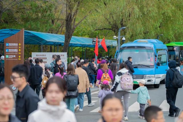 净月潭景区双节出行游玩指南→