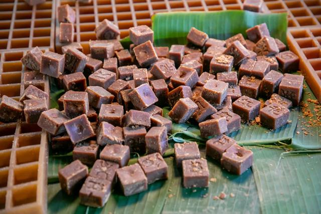 新华社携手董宇辉走进广西边关秘境,这里的山水“有点甜”……