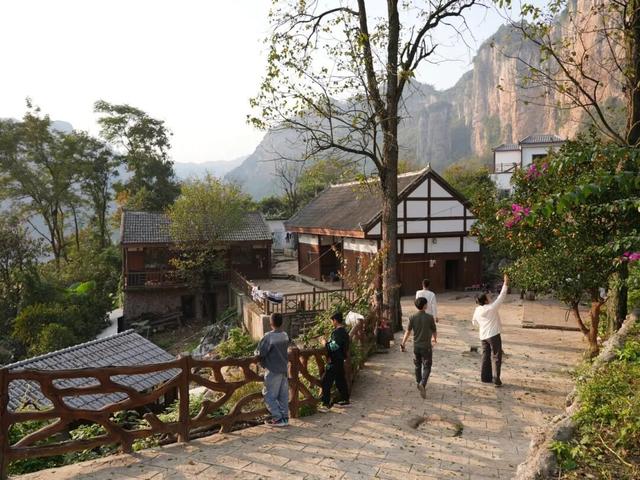 本周末，化屋村迎来一波打卡热