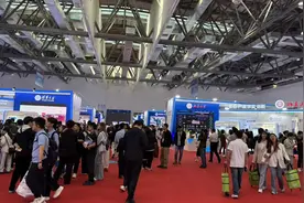 百余所高校竞艳“高博会”图片