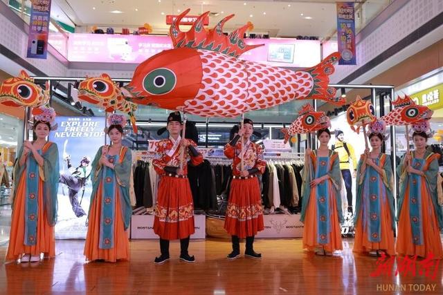 攻略来了！赏鱼灯、品非遗、闹元宵，这样过才最湖南！