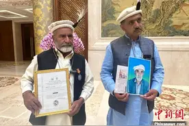 为中国英雄守墓 巴基斯坦老人的和平情缘图片