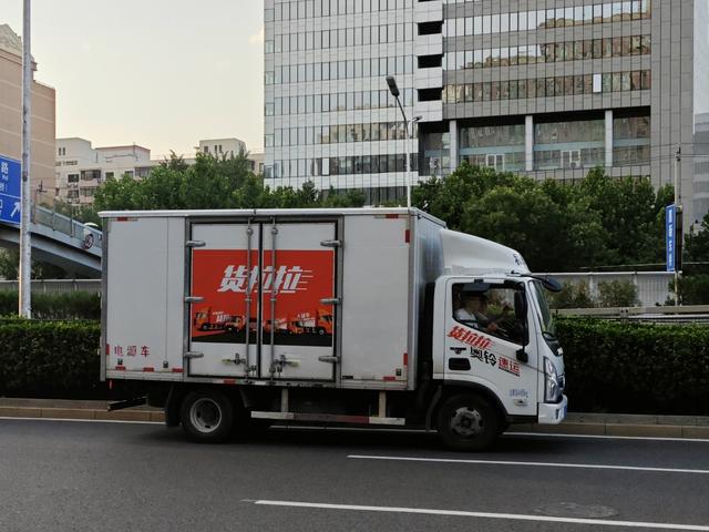 涨知识 | 商用车、乘用车到底有啥不同？