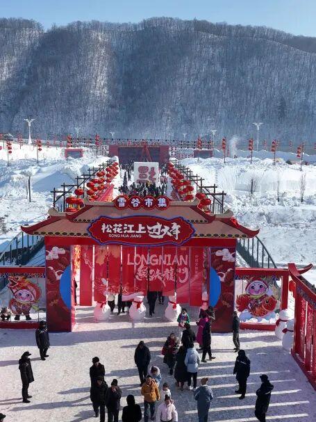 飞雪沐泉 乐享白山 | 玩透白山冰雪！“长白山之冬”五大主题路线推荐攻略请收好！