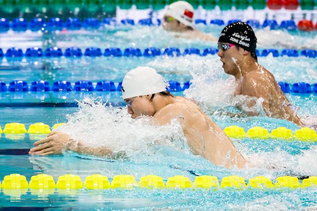 十五运｜泳池“顶流”值得信赖，覃海洋张雨霏称王封后，双双剑指洛杉矶
