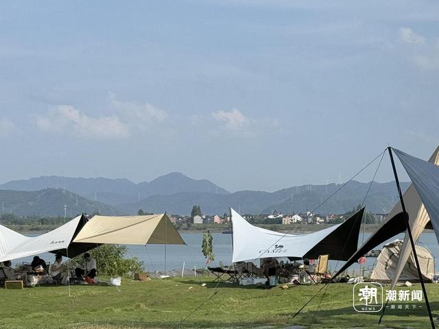 “反向旅游”的风吹到了富春江，这个国庆，我们调头去村里