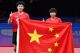 孙颖莎/王楚钦卫冕亚运会混双冠军，林高远/王艺迪夺得亚军图片