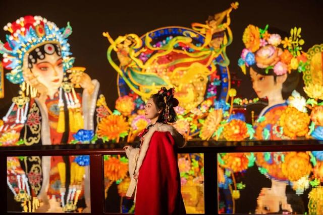 大唐芙蓉园6大打卡机位速收藏，“长安灯会”美美出片！