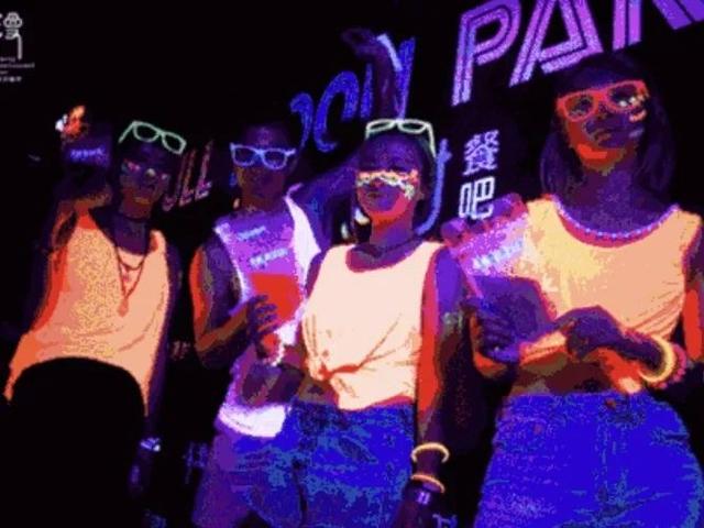 夜宝山，潮生活｜顾村夜生活如此精彩，快来体验！