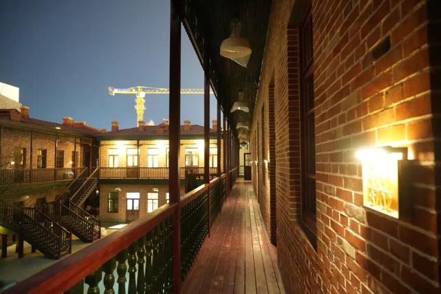 从推门见雪到推门见烟火，百年绸缎庄变身设计师酒店——来中华巴洛克历史文化街区，看历史街区与国际视野的“双向奔赴”