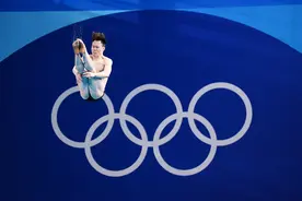 英雄｜谢思埸，归来仍是王者图片