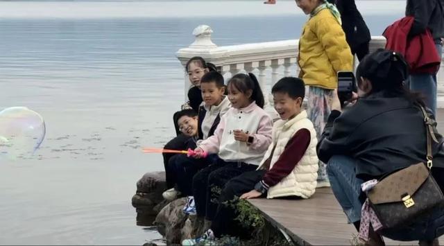 文旅发展 | 首次秋假凉山文旅再出圈 市场验证产业战略