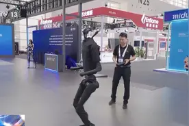 人形机器人亮相博览会 它距离我们生活还有多远?图片