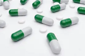瞅准“风口”拿出60万投资自助售药柜，结果有人压根没看到机器……图片