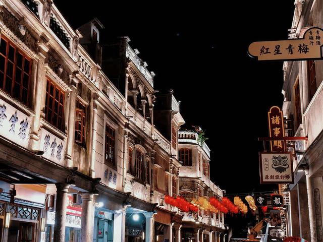 广东揭阳古城国庆开街迎客