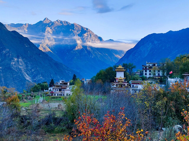 这个冬天，来甘孜晒太阳就绰绰有余！