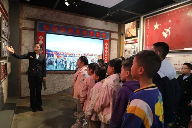 首个秋假持续升温，巴中玩嗨啦！