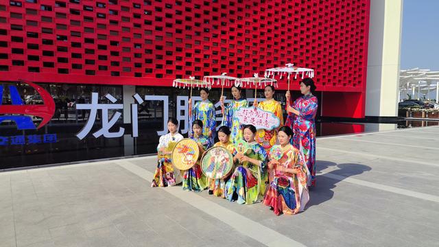 赴一场落日温泉之约！广东首个温泉主题服务区开业迎客