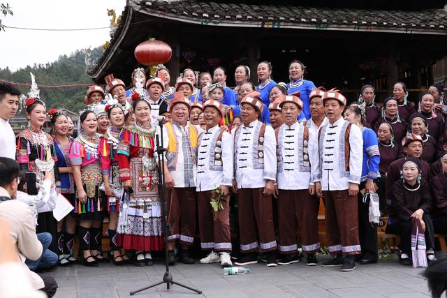 歌舞皇都迎盛典——通道皇都侗文化村景区举办三十周年庆典侧记