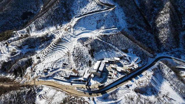 踏雪寻梦，邂逅南漳县主山寨的纯净之美