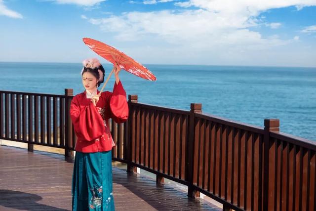 Travis Scott三亚演唱会明晚开唱！观演指南→