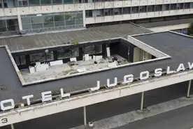 辉煌不再！塞尔维亚地标建筑南斯拉夫酒店可能被拆除，引民众唏嘘图片