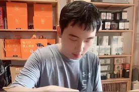 上海外企程序员：“年度最佳投资”是上夜校 ▏新春走基层·他们的年度账单图片