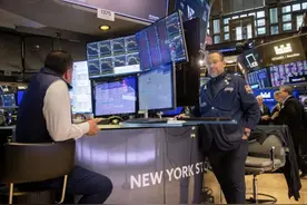 美债被抛售，为何会让特朗普慌了？图片