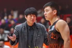 高诗岩和于德豪缺阵 山东男篮送给上海队主场14连胜图片