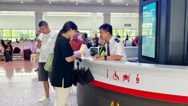 国铁广州局加开列车助力阳江开渔节，喊你来吃螃蟹、海胆和马鲛鱼啦！