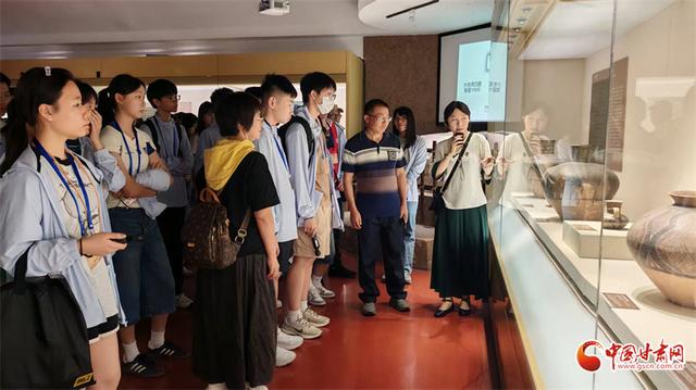 “同心筑梦”2025年澳门青少年甘肃行走进甘肃省博物馆