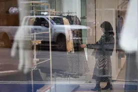 爱马仕上调在美售价，特朗普关税让奢侈品在美国更“奢”图片